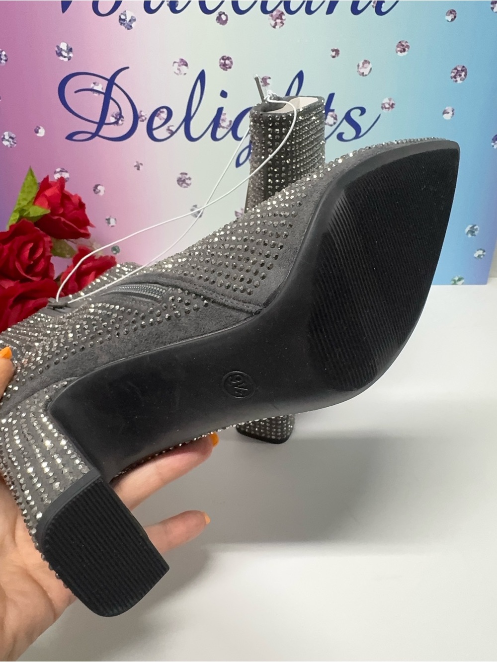 ❤️‍🔥NIB SILVER CRYSTAL HEELED BOOTS - Picture 8 of 10